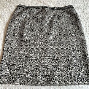 Tory Burch lined navy and cream skirt